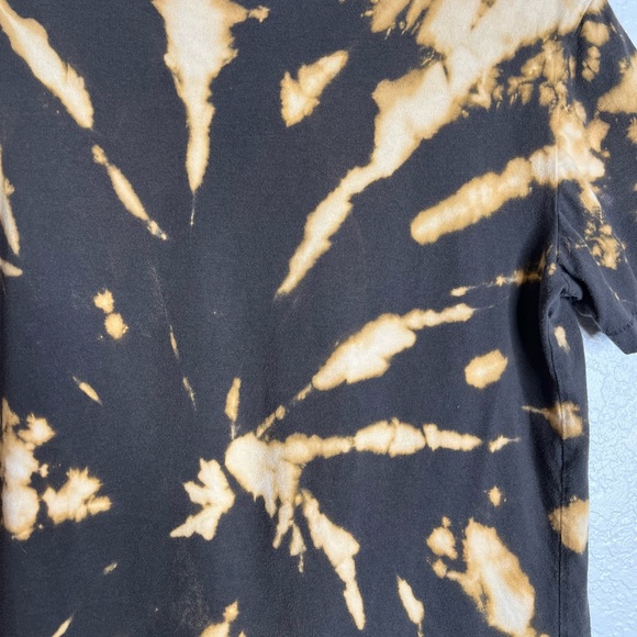 DIY Bleach Dyed Gap Nirvana Graphic Tee - Picture 8 of 8